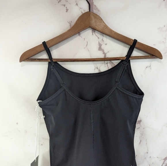 Everlane Tank Top Women Black Crop The Perform Cami Shelf Bra NEW - Picture 8 of 13
